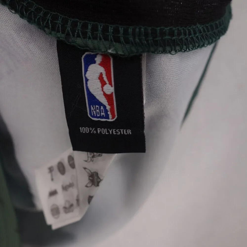 NEW Milwaukee Bucks NBA Authentic Tee Sleeveless Jersey Logo Men's Large